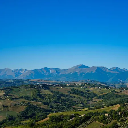 Maline - Private Countryside With Jacuzzi & Sauna * Loro Piceno